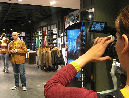 Colin’s Fashion Mirror 